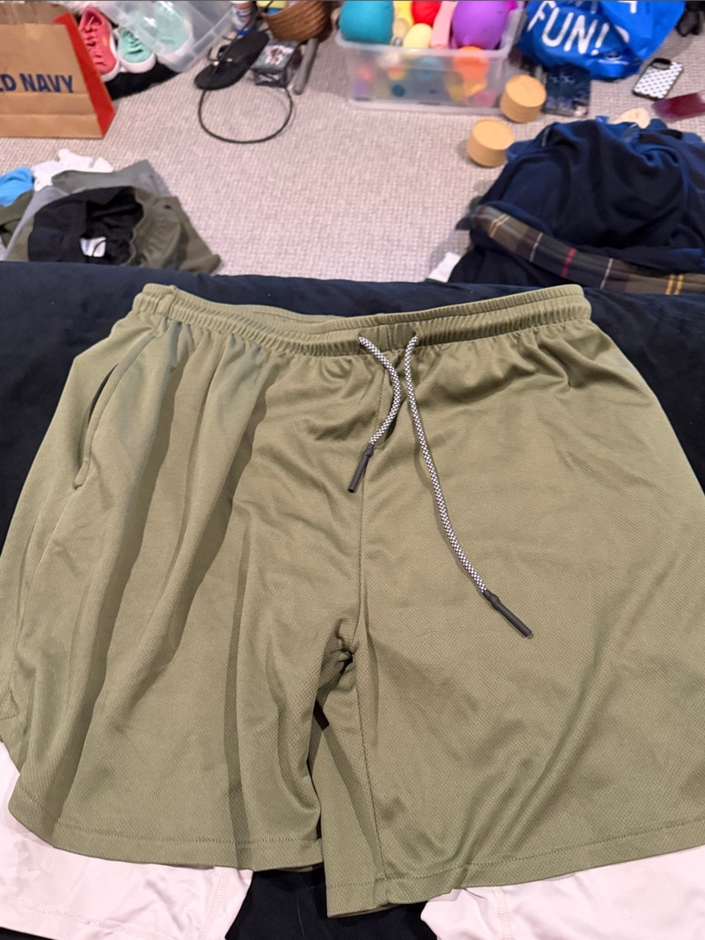 Source Unknown Olive Green Athletic Drawstring Shorts with Inner Liner